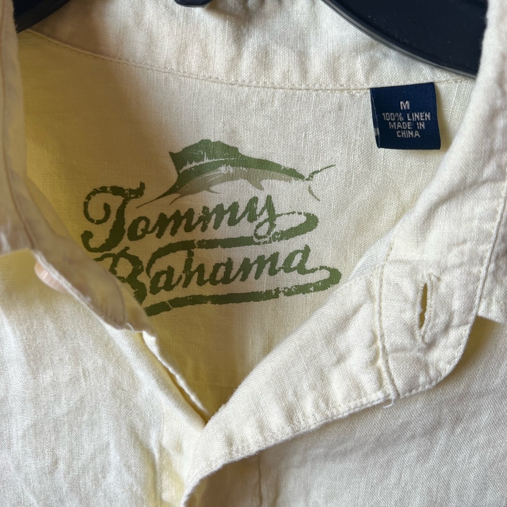 Tommy Bahama Linen button down… light yellow size M